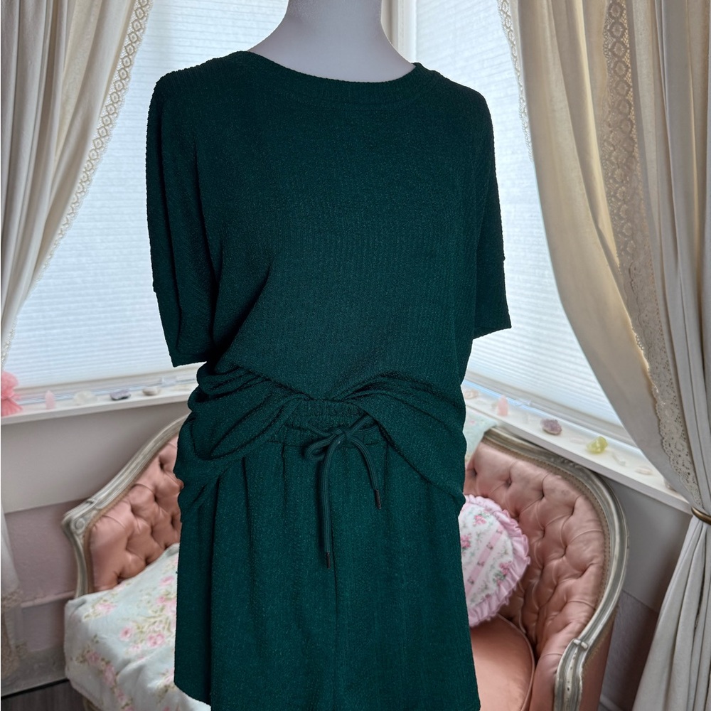 Women’s Drawstring Waist Knit Shorts - Dark Green